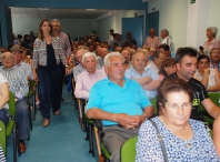 A Alcaldesa anuncia 300.000 euros no 2018 para saneamento ante a nova plataforma veciñal Lugo en pé... na defensa do rural