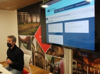 Rubén Arroxo presenta o portal urbanoslugo.com, que achega información en tempo real sobre o bus urbano