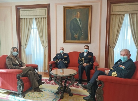 Lara Méndez recibe no Concello ao novo Almirante en Xefe da Armada de Ferrol