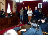 A Alcaldesa deséxalles sorte ás xogadoras do Muralla Club de Rugby na fase de ascenso á División de Honra