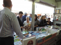 Os libros saen á Praza Maior ata domingo para conmemorar o Día das Letras Galegas 