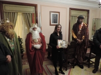 La Alcaldesa le da la bienvenida a los Reyes Magos a la ciudad de Lugo La Alcaldesa le da la bienvenida a los Reyes Magos a la ciudad de Lugo