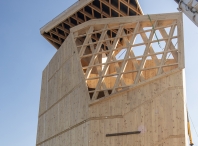 Finaliza el montaje de la estructura del edificio Impulso Verde, en a Garaballa, con la instalación de la cubierta gridshell