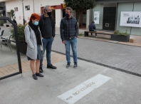 As palabras do ano colócanse na rúa Menorca facendo referencia ao ano en que forón escollidas