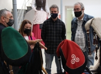 Rubén Arroxo visita a mostra Cultura e Tradición no Camiño no Vello Cárcere