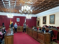 La alcaldesa de Lugo recibe al alumnado del Ceip Quiroga Ballesteros para explicarles el funcionamiento de la Administración local