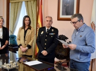 Lara Méndez oficializa o nomeamento de Jesús Piñeiro como o primeiro Intendente na historia da Policía Local de Lugo