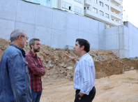 Rubén Arroxo e Alexandre Penas visitan a reconstrucción do muro de Frai Plácido Rei Lemos