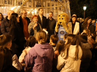 Salva Arco e Máximus acenden, en Lugo, o alumeado de Nadal da cidade
