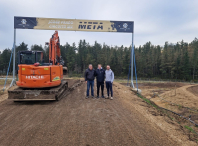 Jorge Bustos supervisa o inicio dos traballos de adecuación do Circuíto Municipal Jorge Prado para o Gran Premio do Mundial de Motocrós Jorge Bustos supervisa o inicio dos traballos de adecuación do Circuíto Municipal Jorge Prado para o Gran Premio do Mundial de Motocrós
