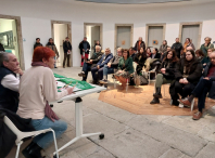 Maite Ferreiro inaugura a mostra ‘Ritos e rituais de inverno’, que achega ao Vello Cárcere máis de oitenta máscaras do Entroido portugués de Trás-os-Montes