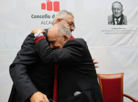 O alcalde de Lugo apela “á memoria colectiva para construír a xustiza social”, nos nomeamentos de fillos adoptivos da cidade a Xesús Alonso Montero e a Rafael de Vega Barrera