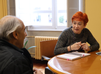 Maite Ferreiro reúnese con integrantes do Colectivo Ruando