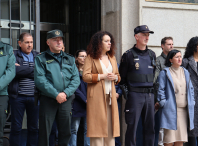 Minuto de silencio de la Corporación Local ante la Subdelegación en señal de repulsa por un nuevo crimen machista en Toledo