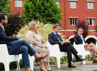 Lugo explora novas solucións para compatibilizar a mobilidade sostible coa actividade comercial nas ZBE Lugo explora novas solucións para compatibilizar a mobilidade sostible coa actividade comercial nas ZBE