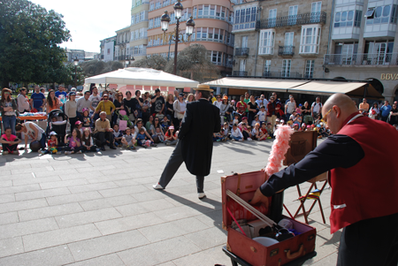 Unas 9.000 personas se ilusionan con la magia del XIII Lugo Mágico