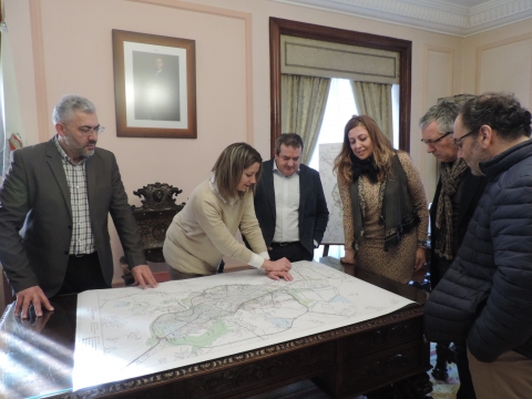 La Alcaldesa y el presidente del CD Lugo avanzan con técnicos del Ayuntamiento para que que el municipio cuente con una Ciudad Deportiva