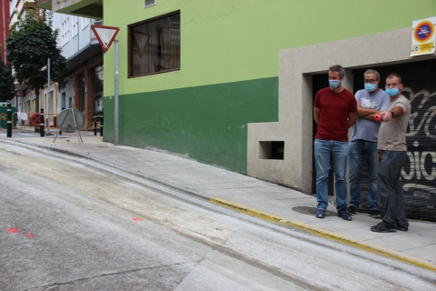 Comezan os traballos de peonalización da rúa Vila de Sarria