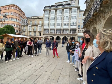 Lara Méndez dá a benvida a Lugo a preto a medio centenar de alumnos de intercambio de 30 países diferentes