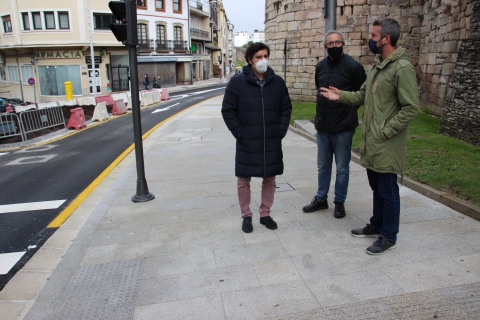 Avanza a humanización da Ronda da Muralla, no treito en obras entre as rúas Santiago e Vilalba