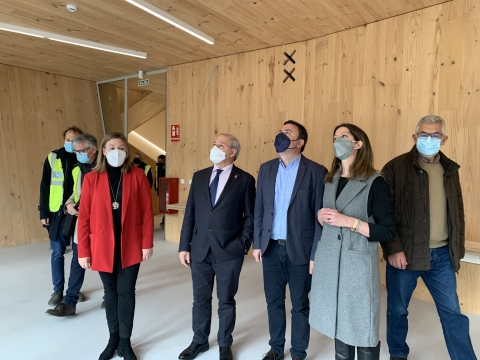 Lara Méndez e Valentín Formoso visitan o Impulso Verde, símbolo da transformación ambiental e económica que desenvolve Lugo