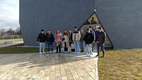 Alumnado de Edificación e Obra Civil de Santiago de Compostela visita as instalacións do Impulso Verde de Lugo