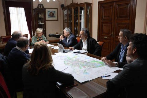 A nova alcaldesa de Lugo retoma as conversas co IGVS e a Xunta para avanzar nos proxectos de Casa Torre, Dona Urraca e a permuta de parcelas en O Castiñeiro
