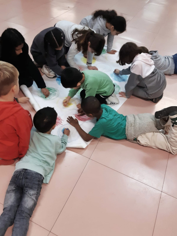 O centro Paco Martín convértese no verán en punto de encontro para actividades interxeracionais con obradoiros familiares O centro Paco Martín convértese no verán en punto de encontro para actividades interxeracionais con obradoiros familiares