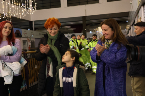 O acendido das luces de Nadal na Praza de Abastos e no Mercado Municipal da comezo á campaña de Nadal