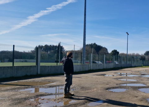 O Executivo de Paula Alvarellos logra a cesión temporal dos terreos anexos ao Campo de Fútbol das Gándaras