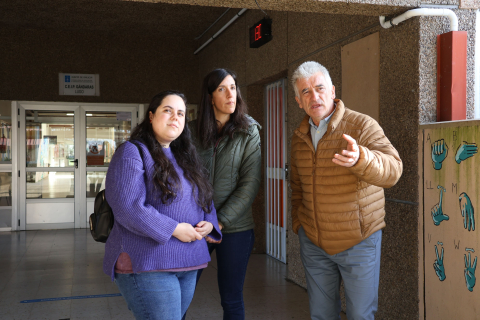 Iria Buide visita el CEIP As Gándaras