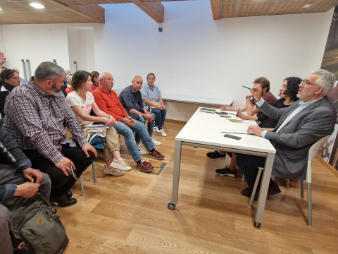 El alcalde ofrece asesoramiento legal a través del Gabinete jurídico del Ayuntamiento al vecindario afectado por el proyecto de la planta de biometano de Coeses El alcalde ofrece asesoramiento legal a través del Gabinete jurídico del Ayuntamiento al vecindario afectado por el proyecto de la planta de biometano de Coeses