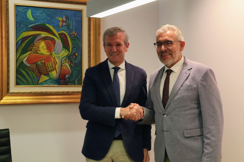 El alcalde Miguel Fernández consigue el compromiso de Alfonso Rueda para instalar la playa fluvial en la zona de los Robles El alcalde Miguel Fernández consigue el compromiso de Alfonso Rueda para instalar la playa fluvial en la zona de los Robles