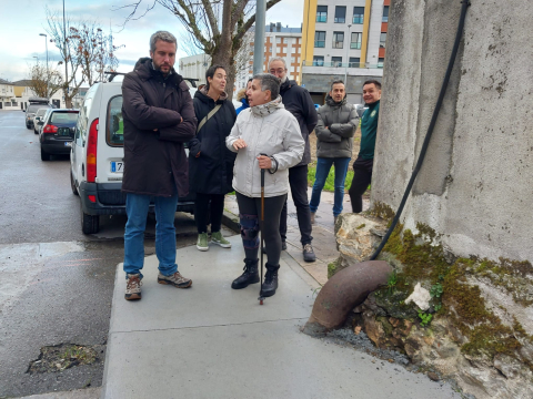 A Tenencia de Alcaldía intervén, mellorando a rúa Rof Codina A Tenencia de Alcaldía intervén, mellorando a rúa Rof Codina