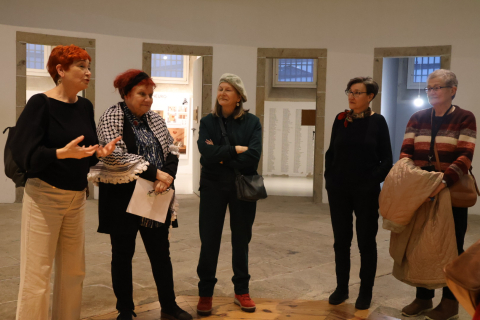 Maite Ferreiro inaugura no Vello Cárcere a exposición “Xaque Mate” da artista Beatriz Barcia