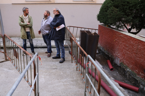 Comienza la renovación de la Escalinata dos Paxariños, "una nueva plataforma única que permitirá la mejora de la seguridad vial"