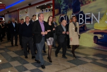 Apertura del Centro Comercial Abella