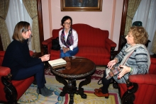 La Alcaldesa renueva el apoyo del Ayuntamiento a la Asociación Española Contra el Cáncer