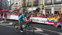 La Alcaldesa califica como un rotundo éxito la acogida de la Vuelta Ciclista, que concentró en la zona de meta a 10.000 personas