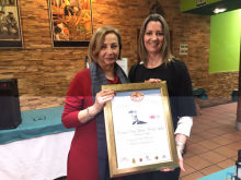 La Alcaldesa recibe el premio Comensal de Honor Álvaro Cunqueiro en Avilés