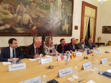 La Alcaldesa participa en Coruña en la Comisión Ejecutiva del Eje Atlántico