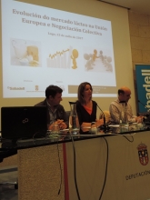  La Alcaldesa inaugura unas jornadas sobre el sector lácteo, imprescindible para Lugo