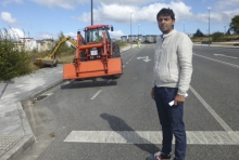 El Ayuntamiento trabaja en la limpieza de solares municipales y en el desbroce urbano El Ayuntamiento trabaja en la limpieza de solares municipales y en el desbroce urbano