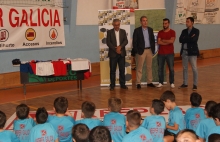 Miguel Fernández e Pablo Rivera Rivera clausuran o I Campus de fútbol e fútbol sala Keeper Galicia Miguel Fernández e Pablo Rivera Rivera clausuran o I Campus de fútbol e fútbol sala Keeper Galicia