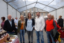 Lugo entrégase á súa cita máis doce, a Feira do Mel, que este ano cumpre 25 anos