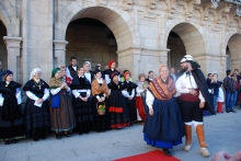 Lugo se empapa un año más de identidad, cultura y tradición en el Domingo de las Chicas