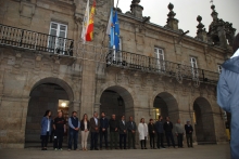 Lugo queda en silencio polas vítimas mortais dos devastadores incendios que arrasan Galicia Lugo queda en silencio polas vítimas mortais dos devastadores incendios que arrasan Galicia