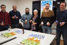El V Arde Lúpulus, que como novedad se alarga un día más, acerca cerca de 70 tipos de cervezas artesanos a la Praza Horta do Seminario El V Arde Lúpulus, que como novedad se alarga un día más, acerca cerca de 70 tipos de cervezas artesanos a la Praza Horta do Seminario