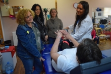 81 lucenses con esclerose múltiple reciben atención profesional diaria de ALUCEM, grazas a Concello e Deputación 81 lucenses con esclerose múltiple reciben atención profesional diaria de ALUCEM, grazas a Concello e Deputación