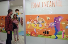 A zona de lecer da Praza de Abastos continuará aberta até o Nadal A zona de lecer da Praza de Abastos continuará aberta até o Nadal